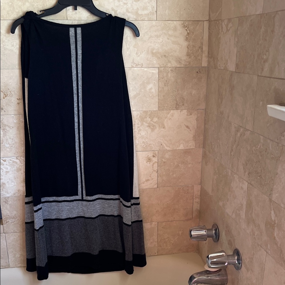 BCBG Black and Gray sweater Dress L